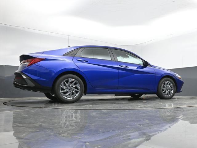 new 2025 Hyundai ELANTRA HEV car, priced at $25,121