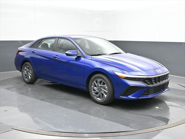 new 2025 Hyundai ELANTRA HEV car, priced at $25,371