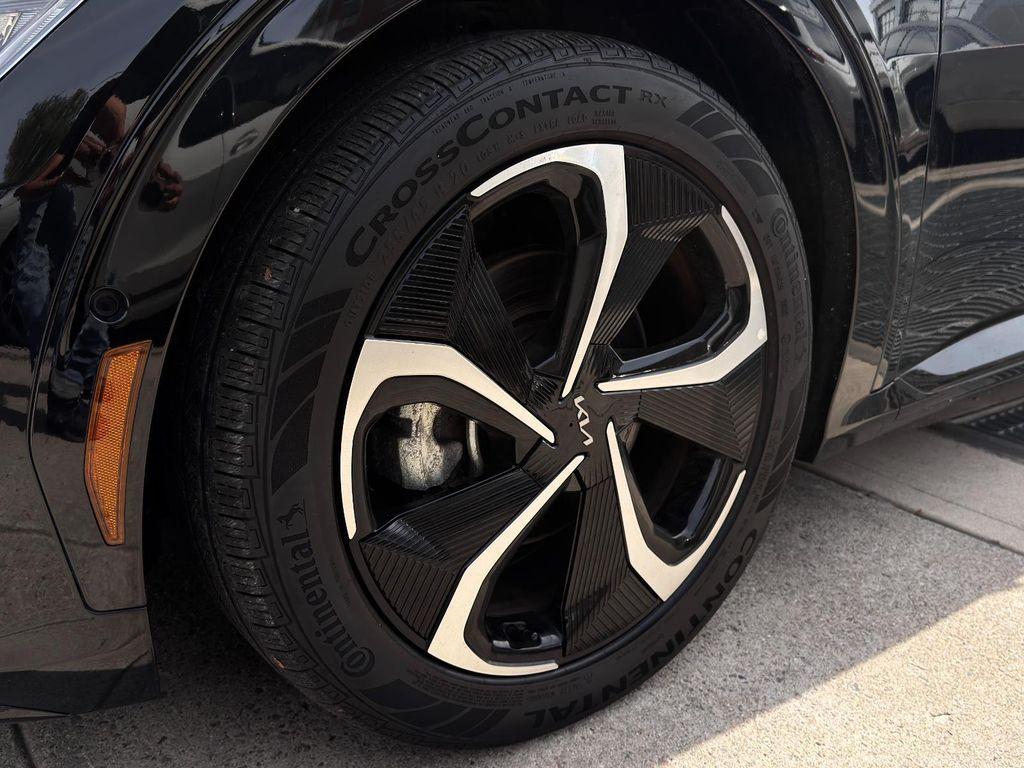 used 2023 Kia EV6 car, priced at $26,699