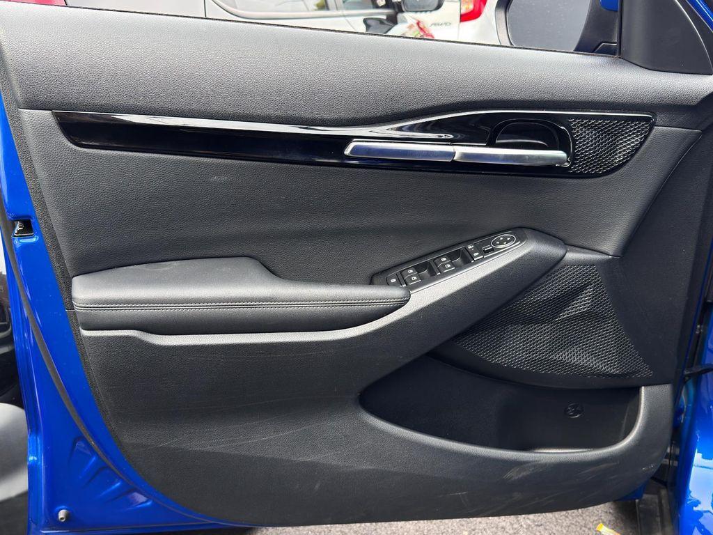 used 2024 Kia Seltos car, priced at $21,195