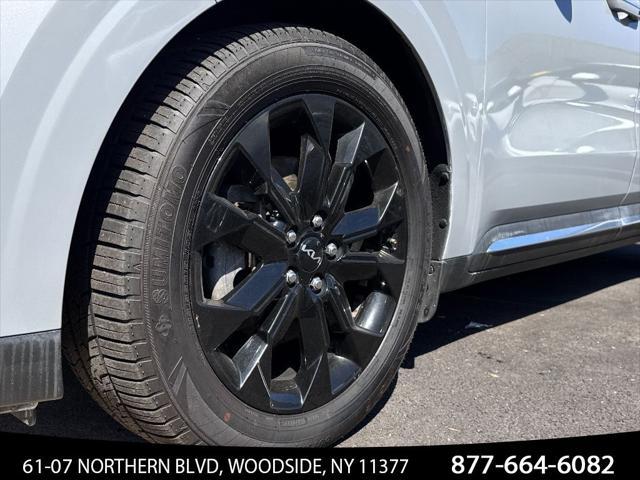 used 2022 Kia Carnival car, priced at $27,984