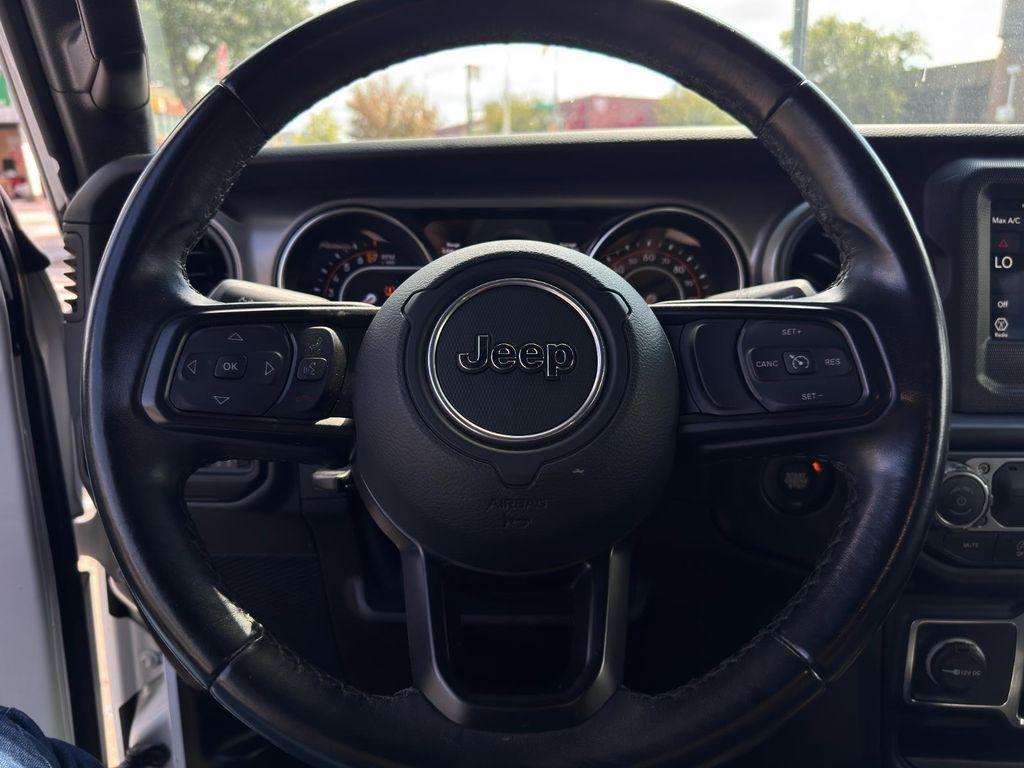 used 2021 Jeep Wrangler Unlimited car, priced at $24,695