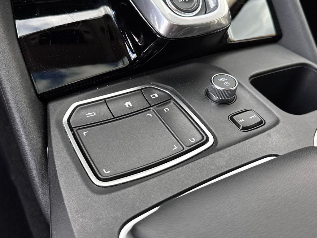 used 2022 Acura MDX car, priced at $33,795