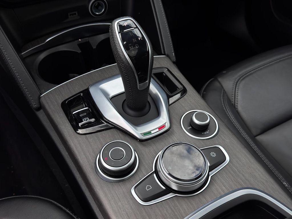 used 2022 Alfa Romeo Stelvio car, priced at $21,372
