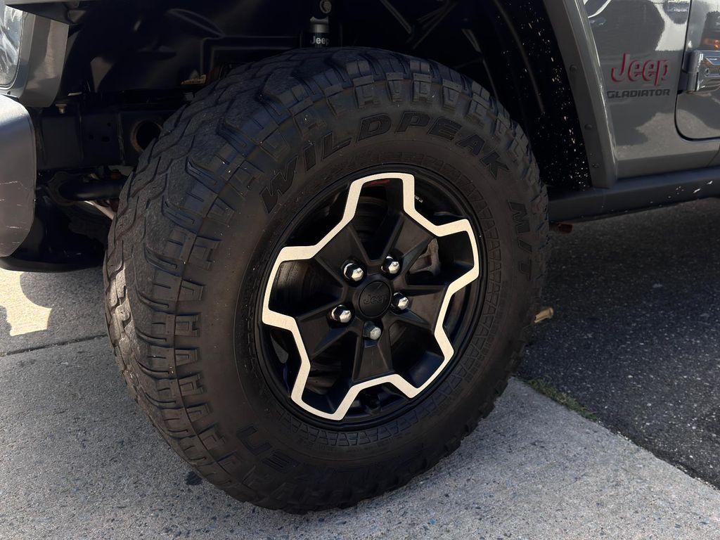 used 2021 Jeep Gladiator car, priced at $24,695