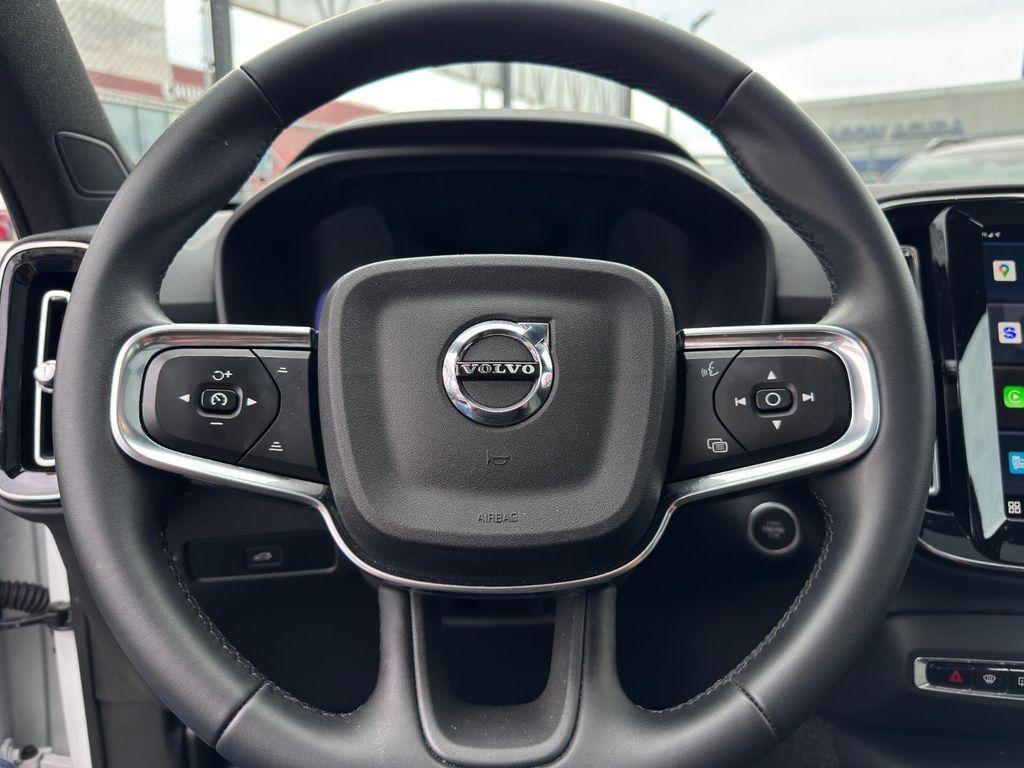 used 2025 Volvo XC40 car, priced at $26,899