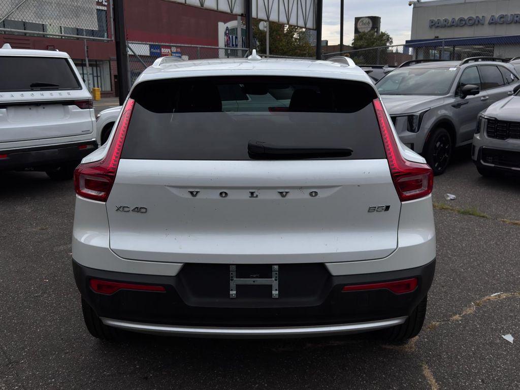 used 2025 Volvo XC40 car, priced at $26,899