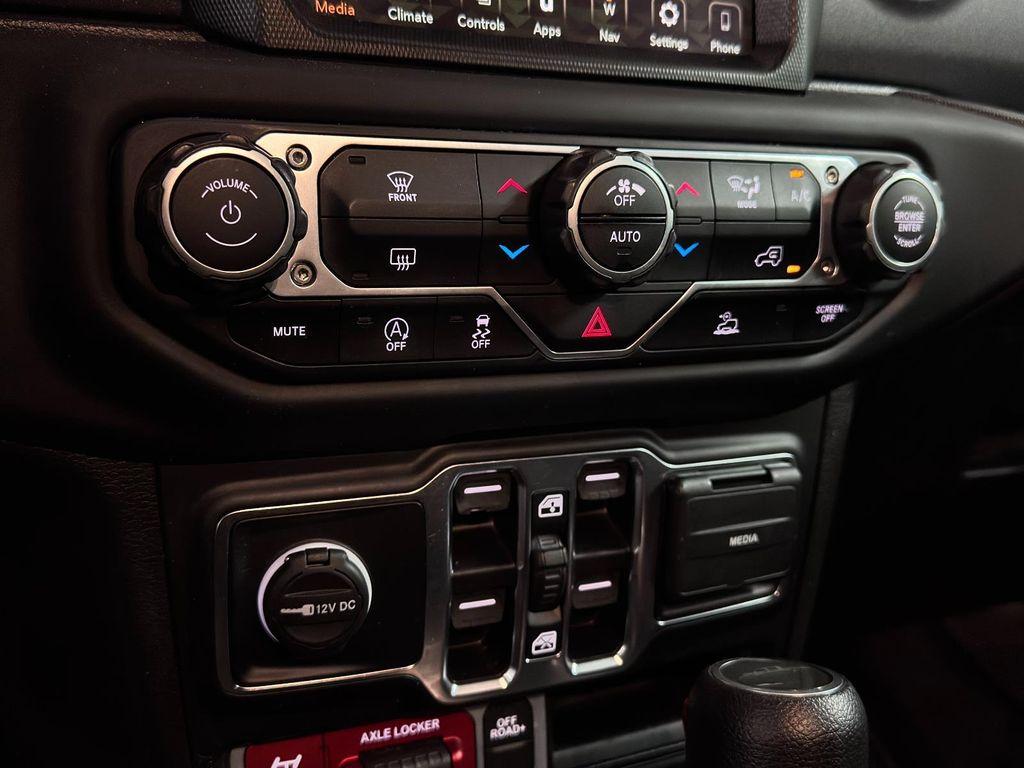 used 2023 Jeep Gladiator car, priced at $30,995