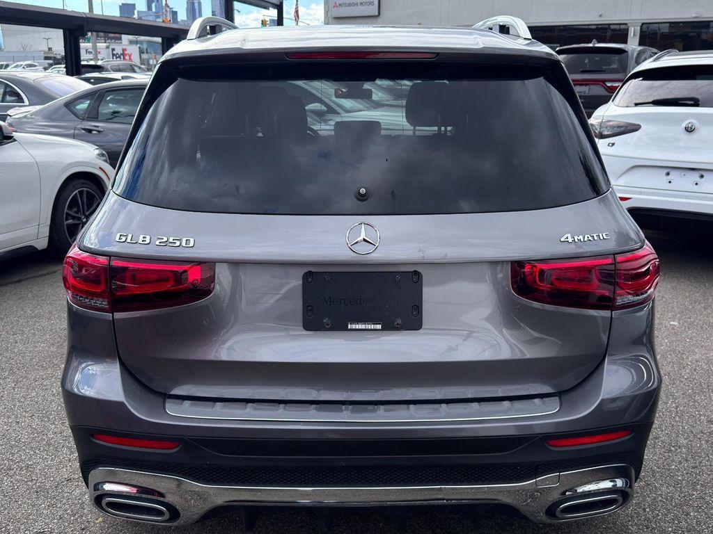 used 2021 Mercedes-Benz GLB 250 car, priced at $27,180