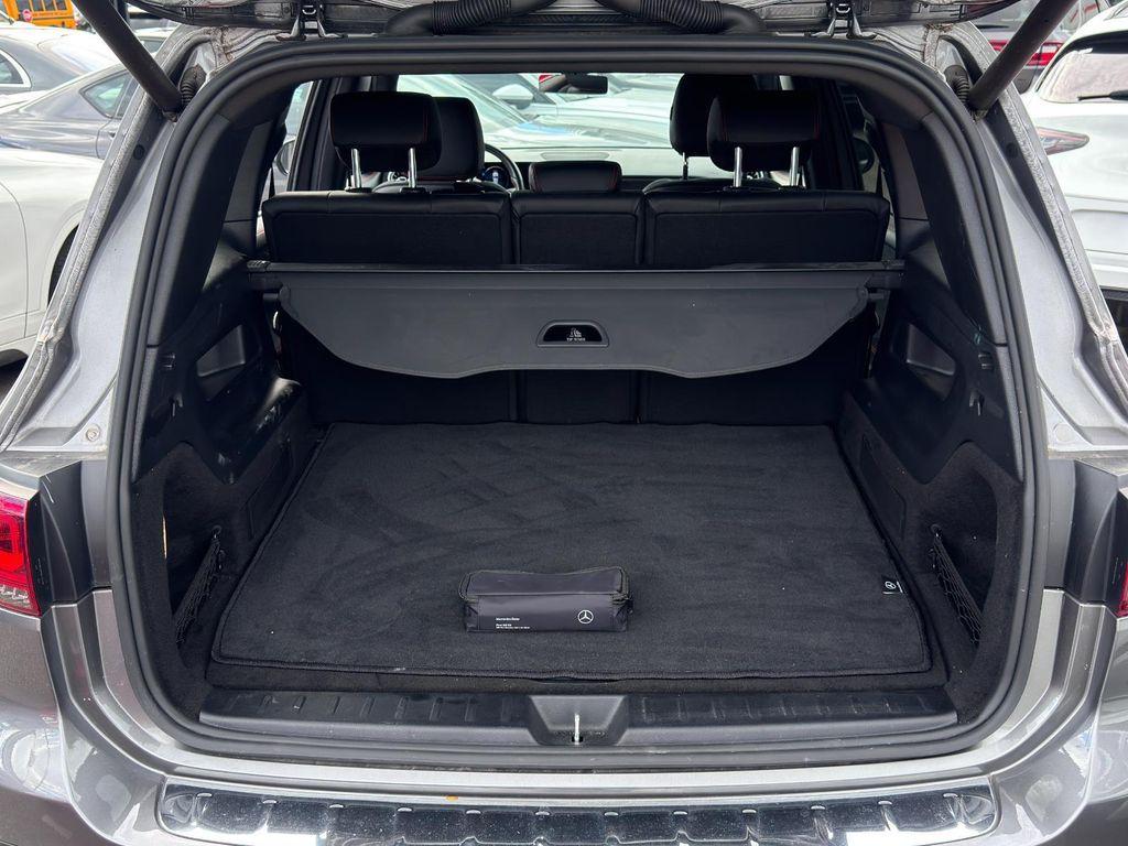 used 2021 Mercedes-Benz GLB 250 car, priced at $27,180