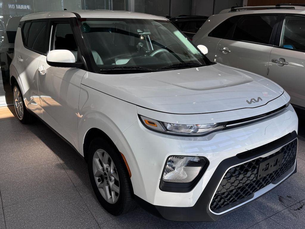 used 2022 Kia Soul car, priced at $11,795