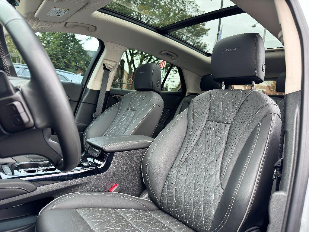 used 2023 Buick Envision car, priced at $28,599