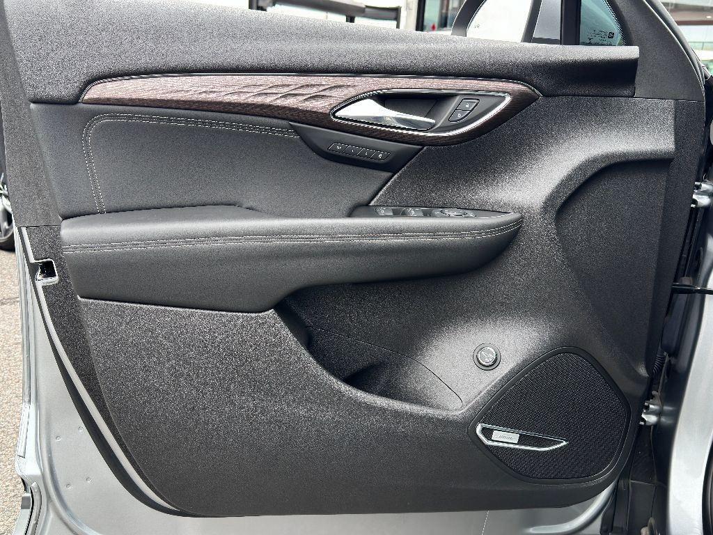 used 2023 Buick Envision car, priced at $28,599