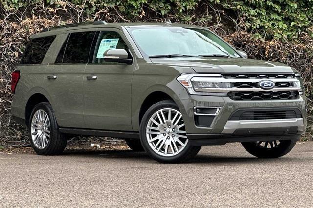 new 2024 Ford Expedition car, priced at $69,806