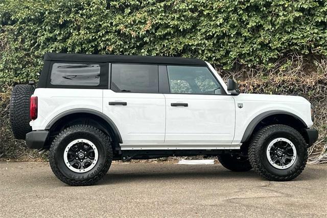 new 2024 Ford Bronco car, priced at $49,927