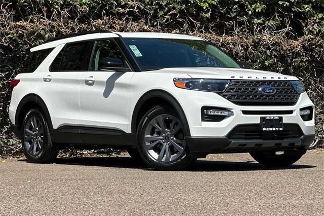 new 2024 Ford Explorer car, priced at $47,433