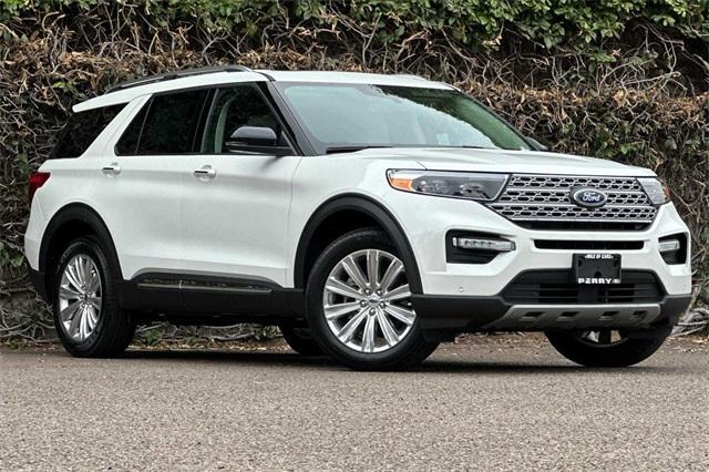 new 2024 Ford Explorer car, priced at $52,654