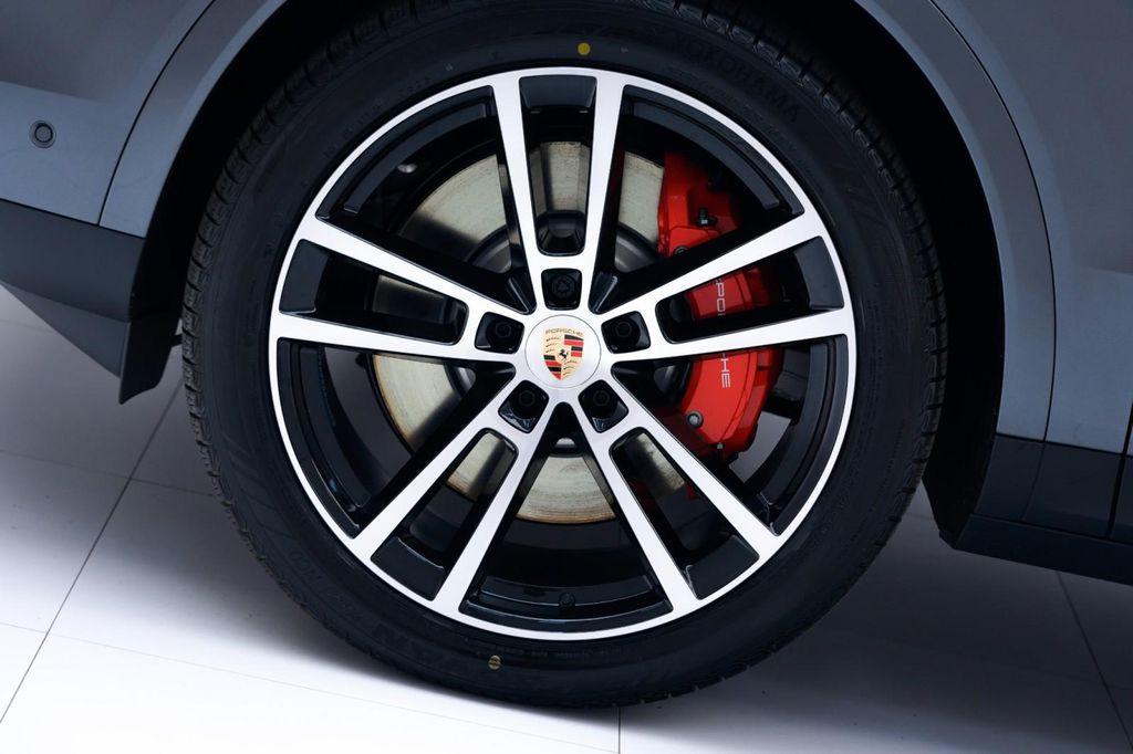 new 2026 Porsche Cayenne car, priced at $136,380