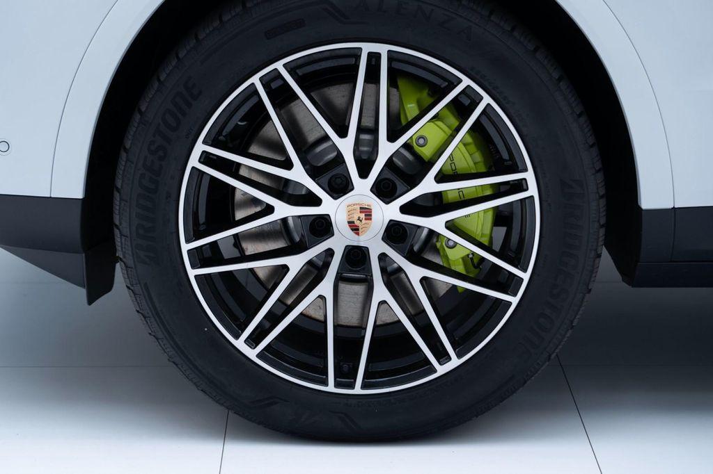 new 2025 Porsche Cayenne car, priced at $122,365