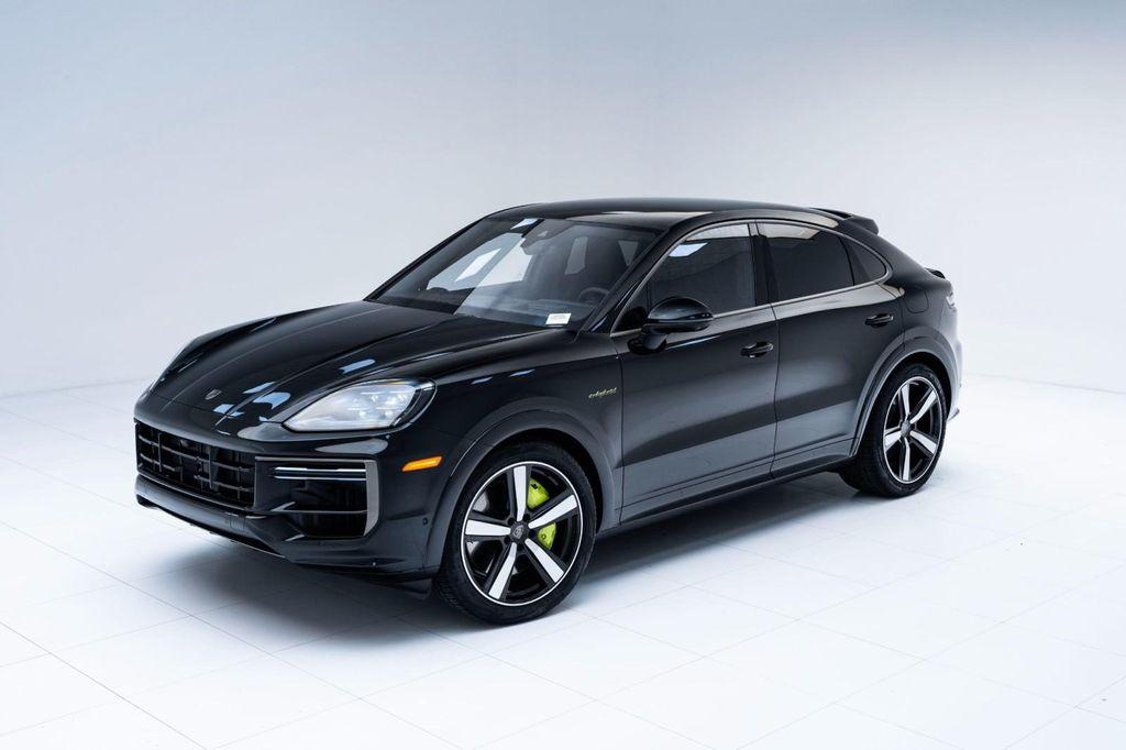 new 2026 Porsche Cayenne car, priced at $192,090