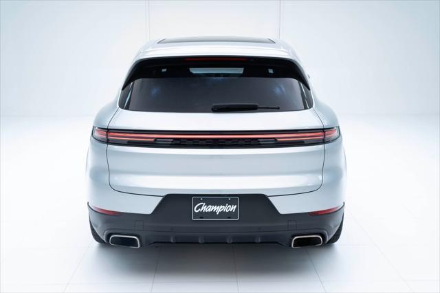 used 2025 Porsche Cayenne E-Hybrid car, priced at $110,900
