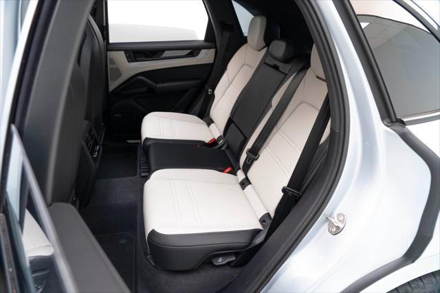 used 2025 Porsche Cayenne E-Hybrid car, priced at $110,900