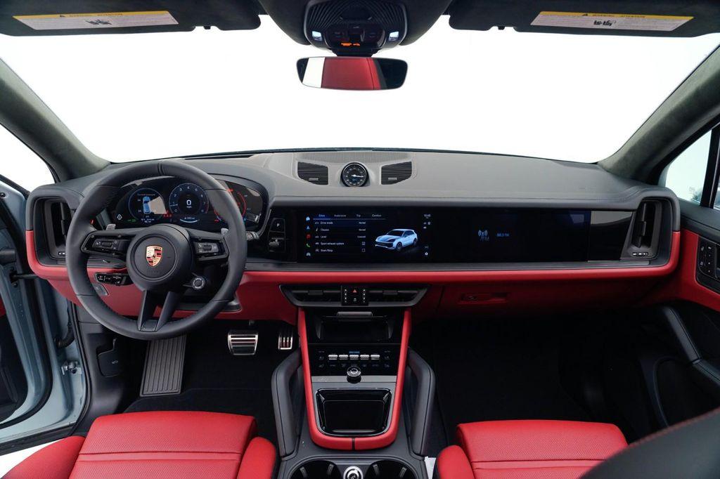 new 2025 Porsche Cayenne car, priced at $149,035