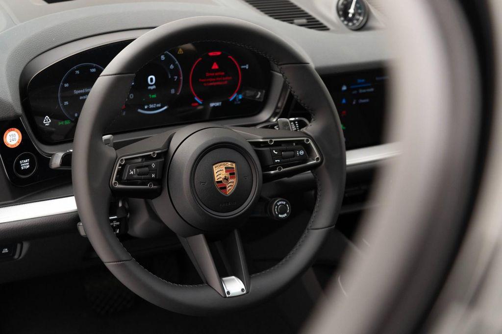 new 2026 Porsche Cayenne car, priced at $128,250