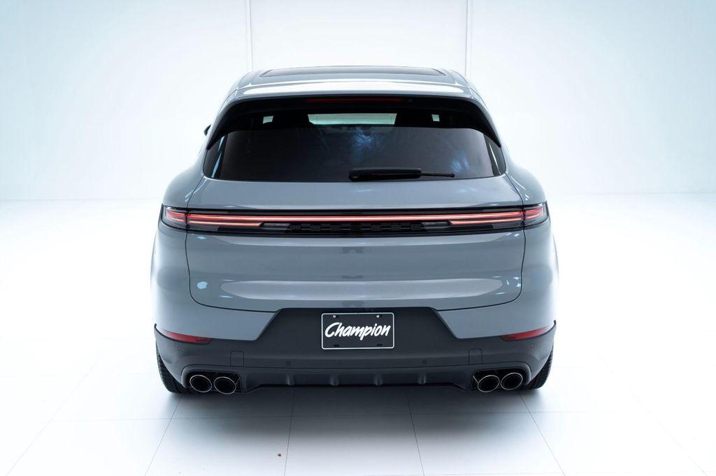new 2025 Porsche Cayenne car, priced at $134,095