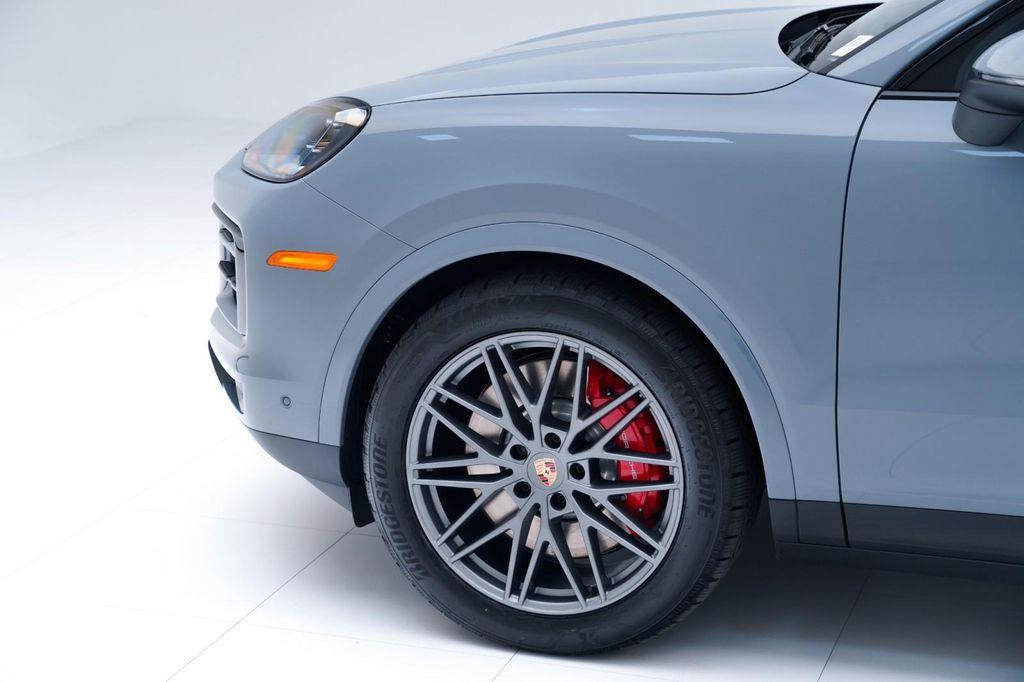 new 2026 Porsche Cayenne car, priced at $141,550