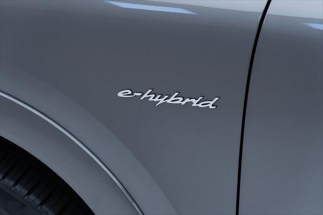 used 2024 Porsche Cayenne E-Hybrid car