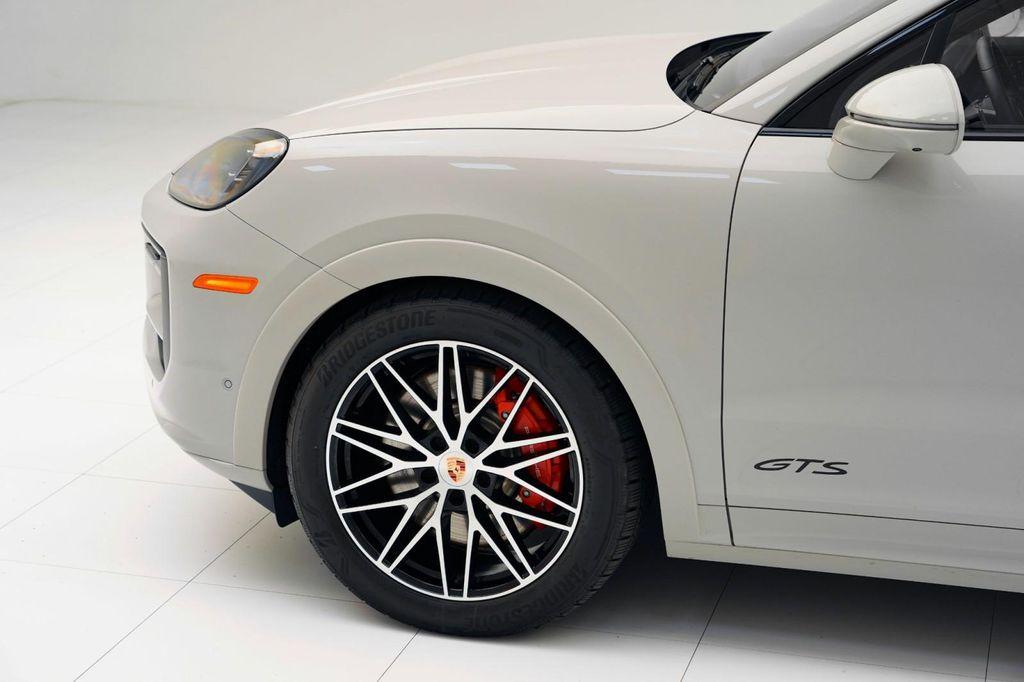 used 2025 Porsche Cayenne car, priced at $151,900