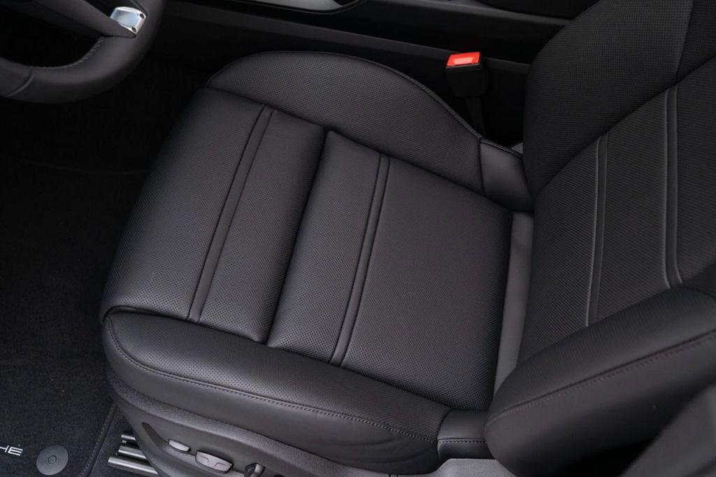 new 2025 Porsche Cayenne car, priced at $128,115
