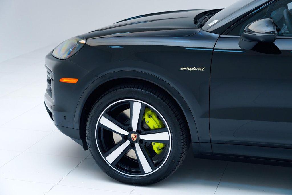 new 2026 Porsche Cayenne car, priced at $128,250