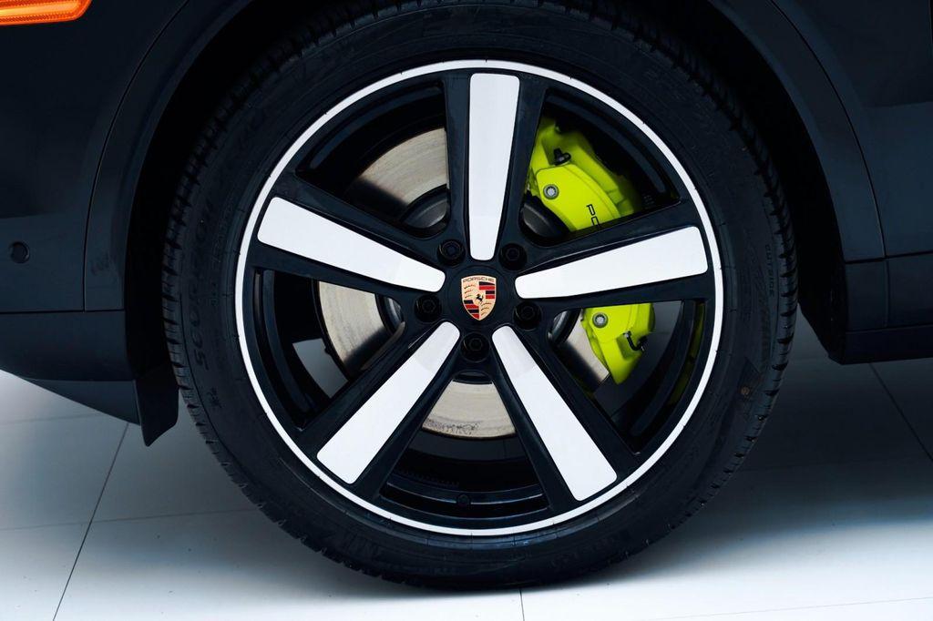 new 2026 Porsche Cayenne car, priced at $128,250