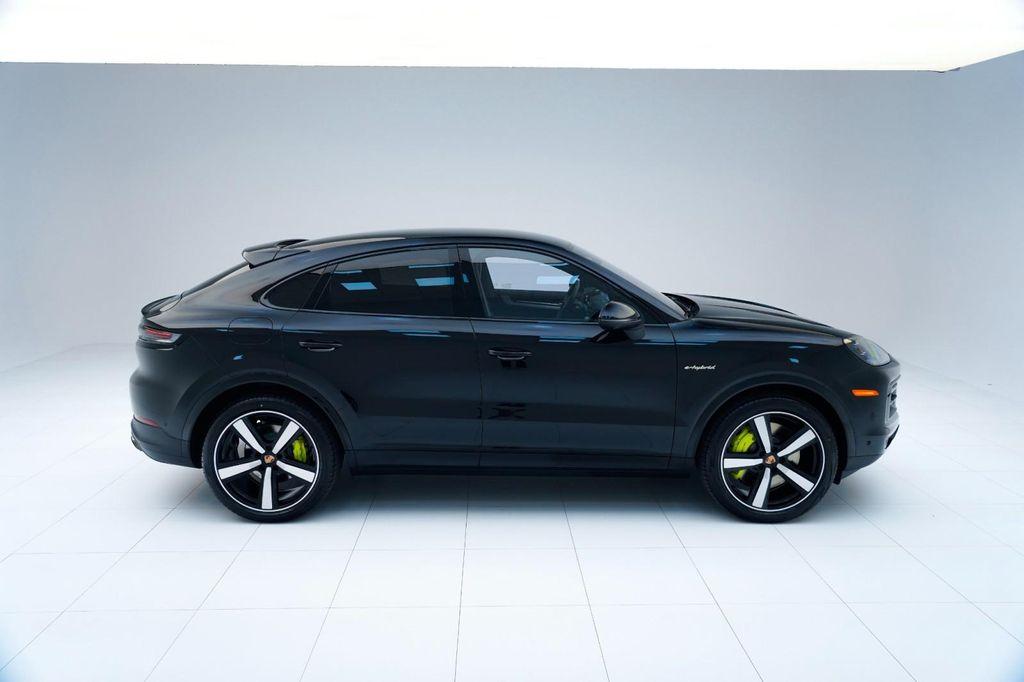 new 2026 Porsche Cayenne car, priced at $128,250