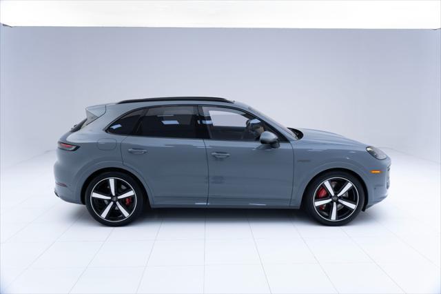 used 2025 Porsche Cayenne E-Hybrid car, priced at $179,900