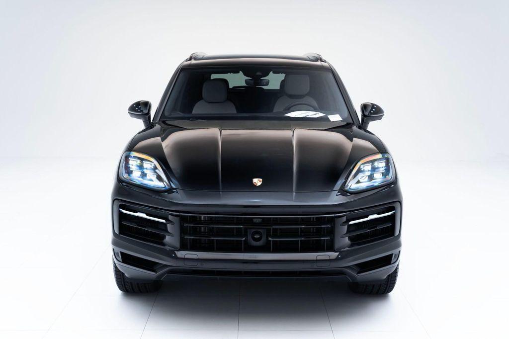 new 2025 Porsche Cayenne car, priced at $109,455