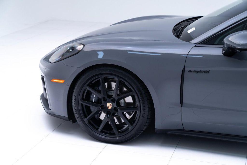 new 2026 Porsche Panamera car, priced at $151,270