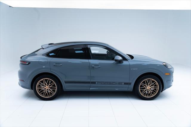 used 2025 Porsche Cayenne E-Hybrid car, priced at $128,900