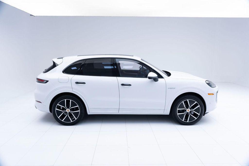 used 2025 Porsche Cayenne car, priced at $116,900