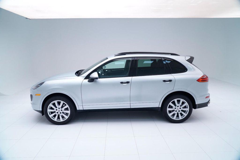 used 2018 Porsche Cayenne car, priced at $39,900