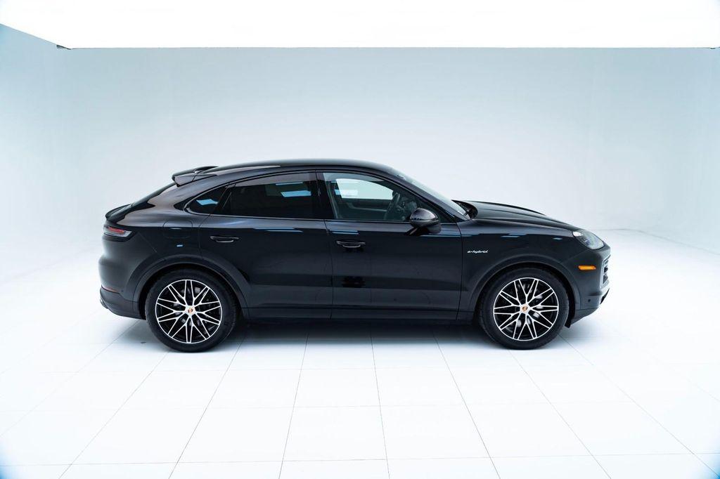 used 2025 Porsche Cayenne car, priced at $124,900