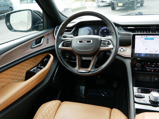 used 2022 Jeep Grand Cherokee car, priced at $34,900