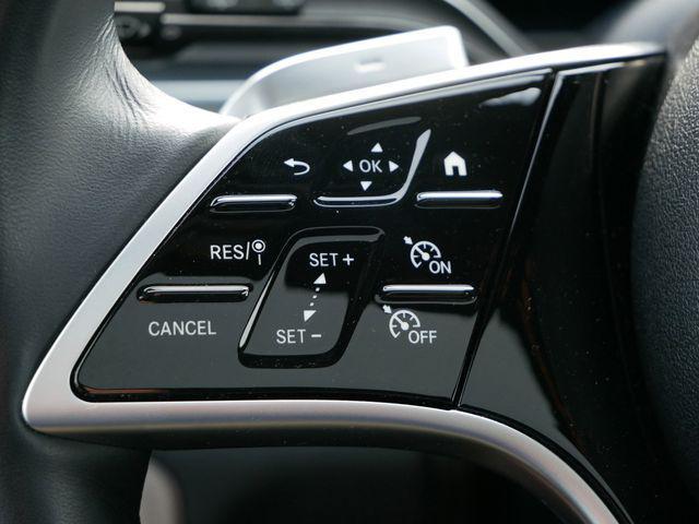 used 2024 Mercedes-Benz GLE 450 Plug-In Hybrid car, priced at $60,000