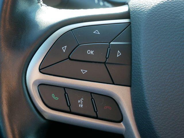 used 2020 Jeep Cherokee car, priced at $19,995