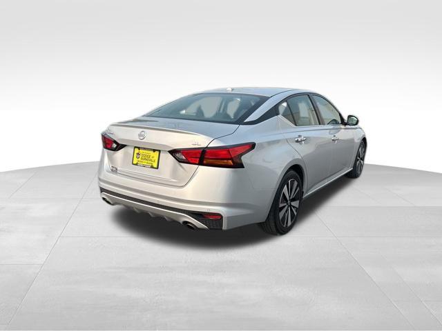 used 2019 Nissan Altima car, priced at $13,000