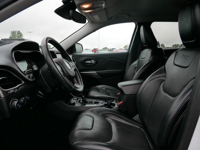 used 2019 Jeep Cherokee car, priced at $16,495
