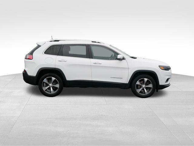 used 2019 Jeep Cherokee car, priced at $16,495
