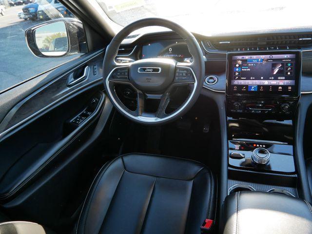 used 2025 Jeep Grand Cherokee L car, priced at $45,482